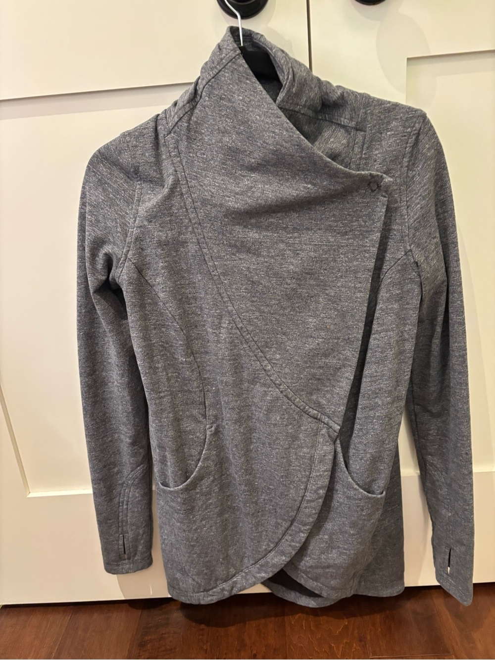 Lululemon coastal wrap jacket/sweater